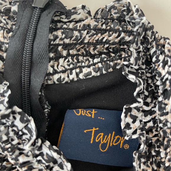 THE PERFECT DRESS! - Picture 5 of 6